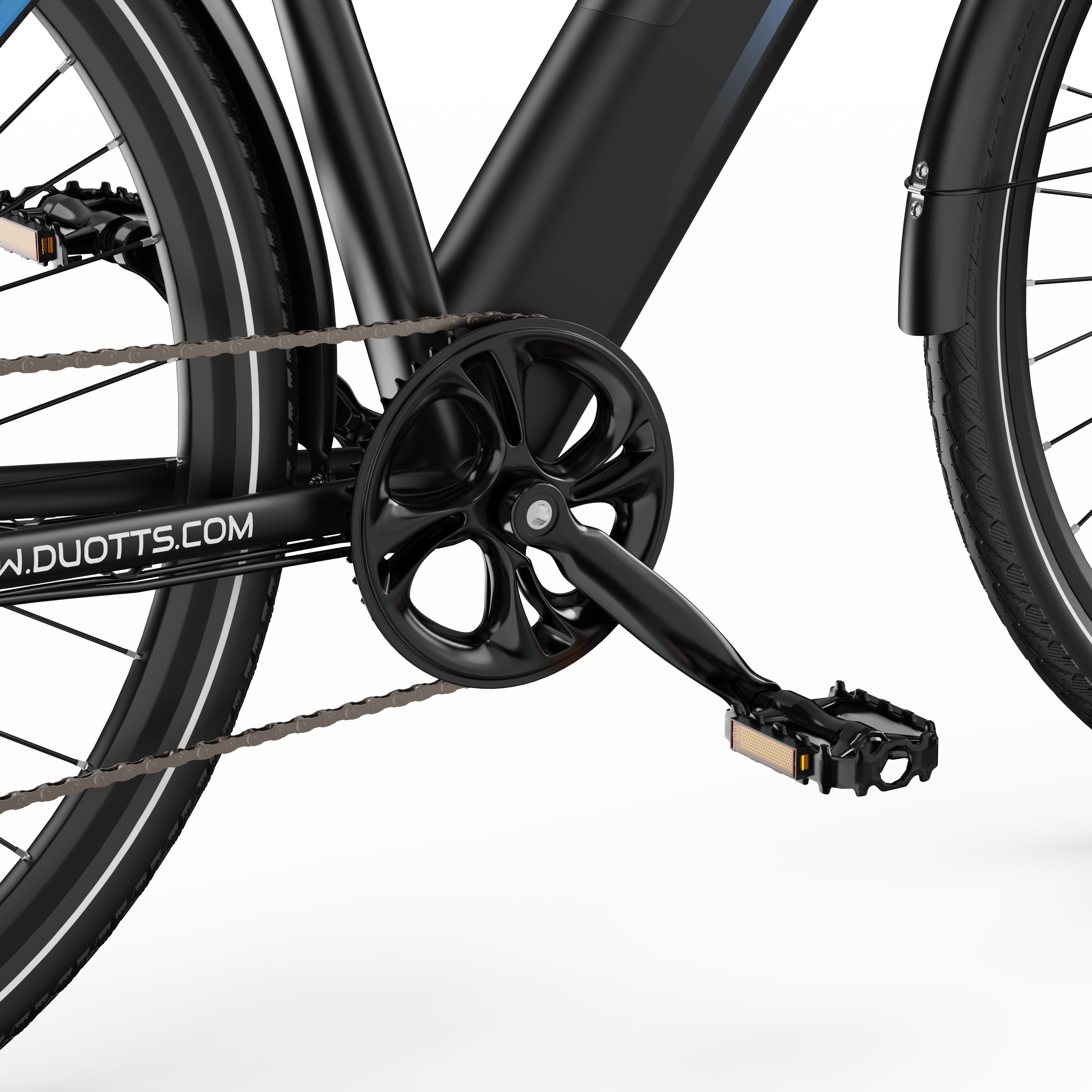 Close-up of a DUOTTS C29 Lite Electric Bike chain and gear system on a white background- Pogo Cycles